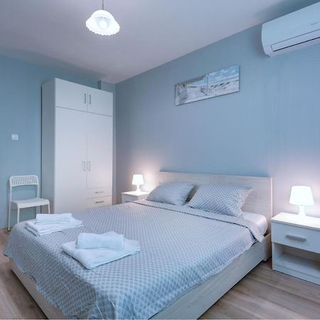 Daisy - 3 Room And Kitchen Apartment In Lazur Burgas Esterno foto