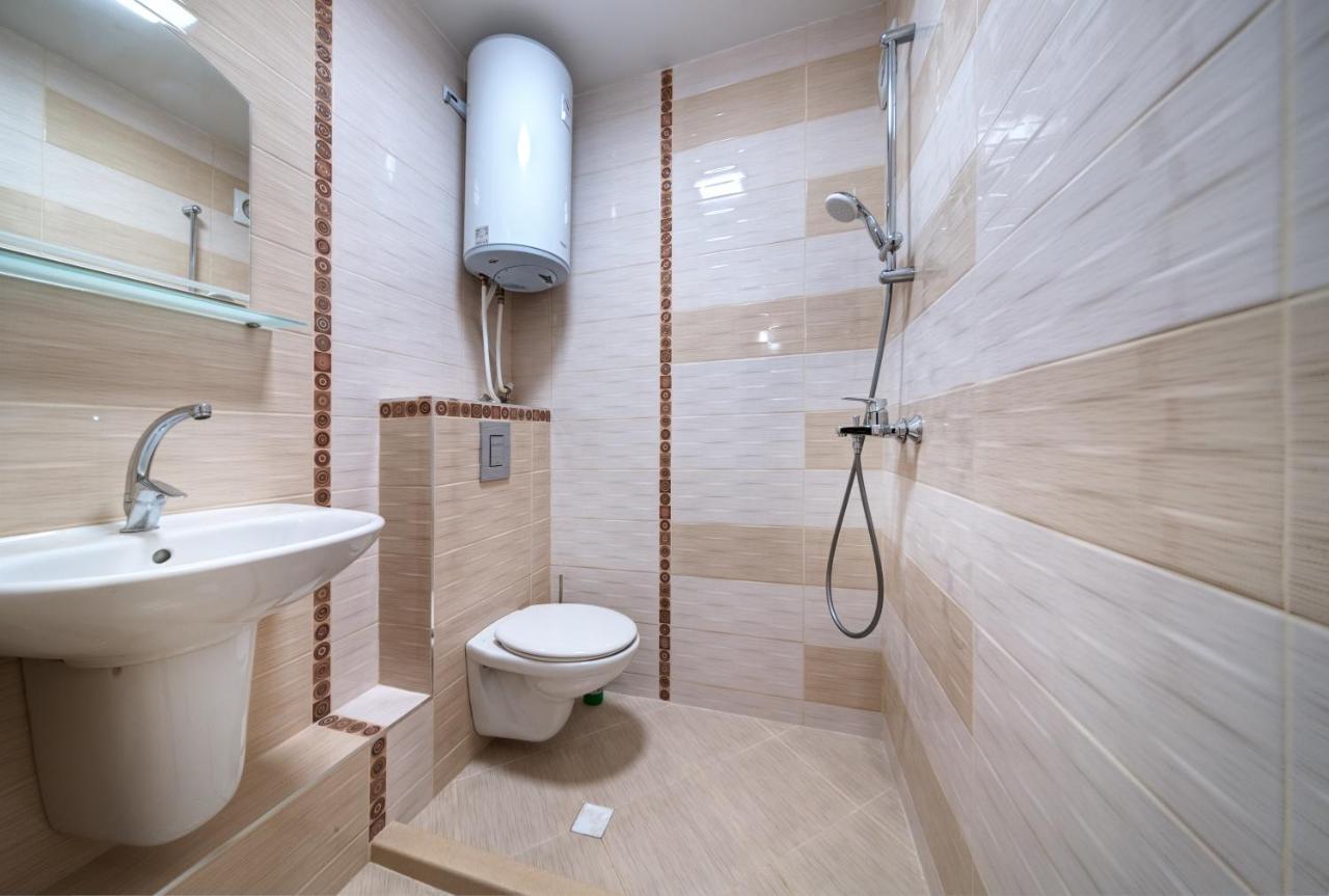 Daisy - 3 Room And Kitchen Apartment In Lazur Burgas Esterno foto
